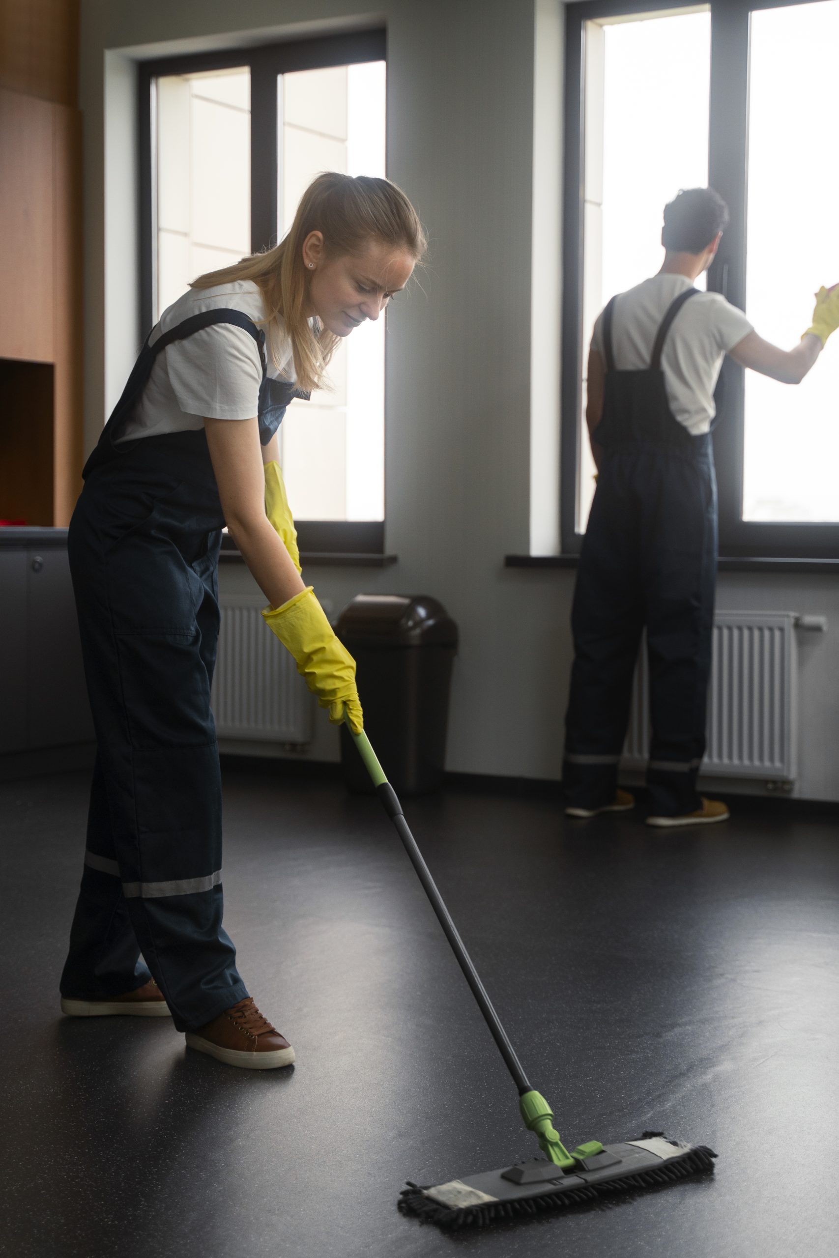 Commercial office cleaning technician in Corpus Christi